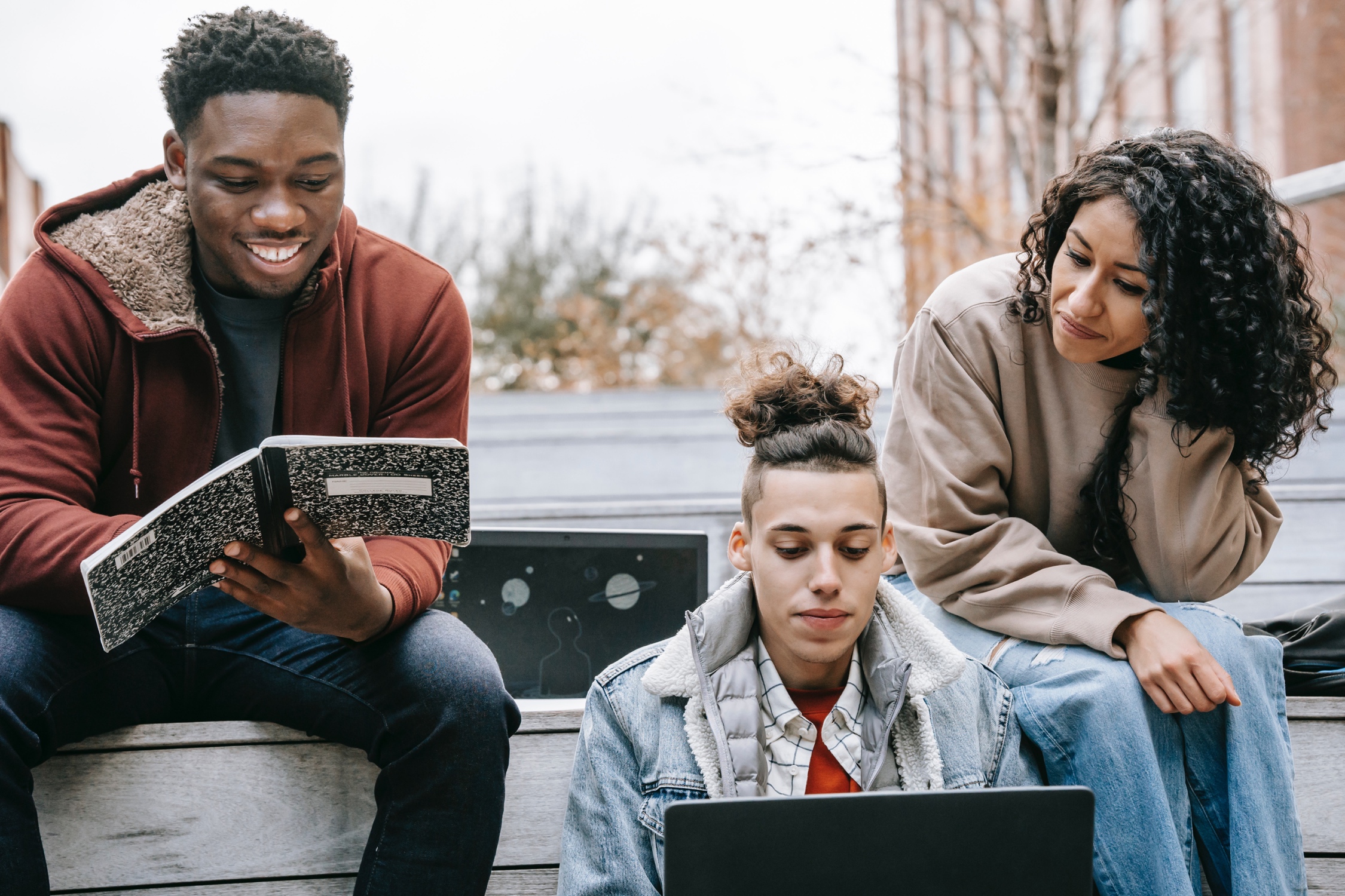 A Learners’ Socio-economic, Cultural and Personal Background, Work History and Educational Achievement Can Affect Their Needs, Aspirations, Decision-making Abilities and Approach to Learning